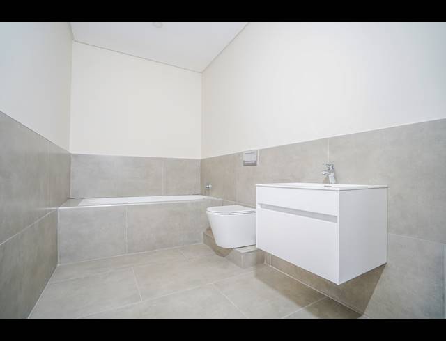 3 BEDROOM HOUSE FOR SALE IN SANDOWN